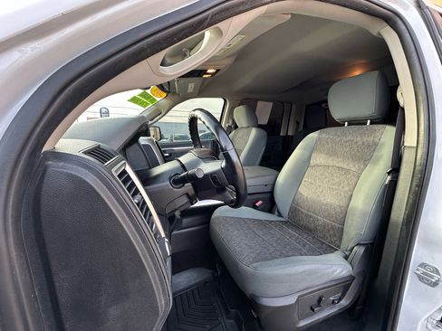 Used 2016 RAM 1500 Lone Star image 10