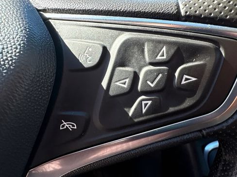 Used 2024 Chevrolet Malibu LT FWD image 28