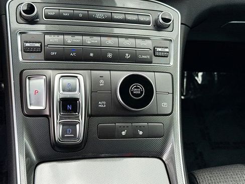Certified 2023 Hyundai Santa Fe SEL image 16