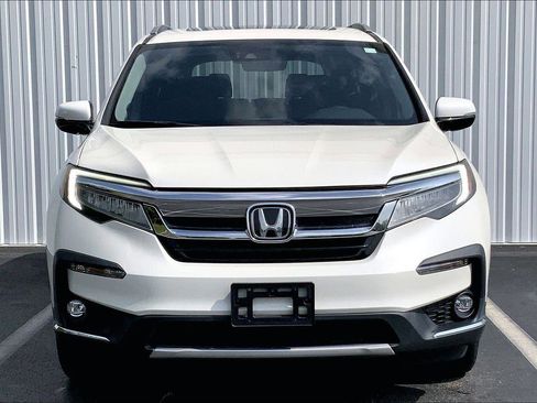Used 2019 Honda Pilot Elite image 3