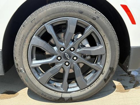 Used 2024 Chevrolet Equinox RS w/ RS Leather Package FWD image 10
