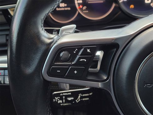 Used 2017 Porsche Panamera Turbo image 35