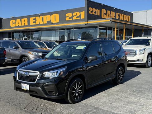 Used 2020 Subaru Forester w/ Alloy Wheel Package AWD/4WD image 1