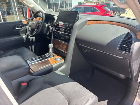 Used 2021 Nissan Armada SL w/ Captain's Chairs Package RWD image 13