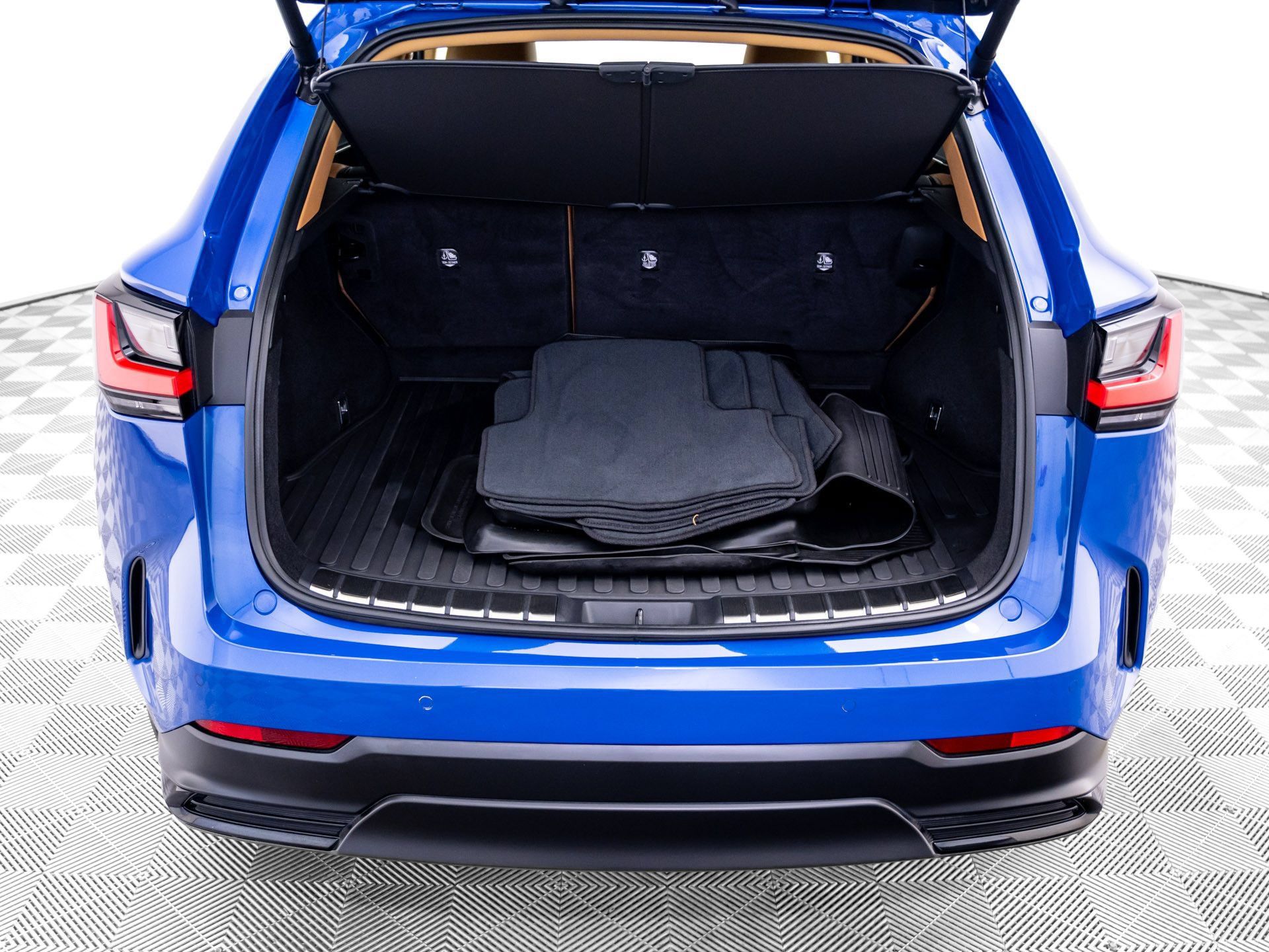 Used 2024 Lexus NX 350 AWD image 32