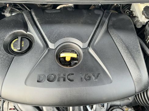 Used 2016 Hyundai Elantra Limited FWD image 48