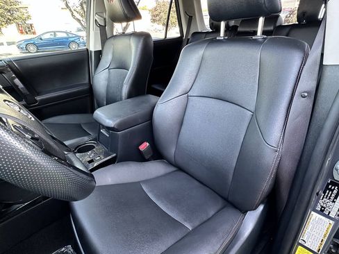 Used 2024 Toyota 4Runner TRD Off-Road Premium w/ Off Road Premium Plus Package AWD/4WD image 17