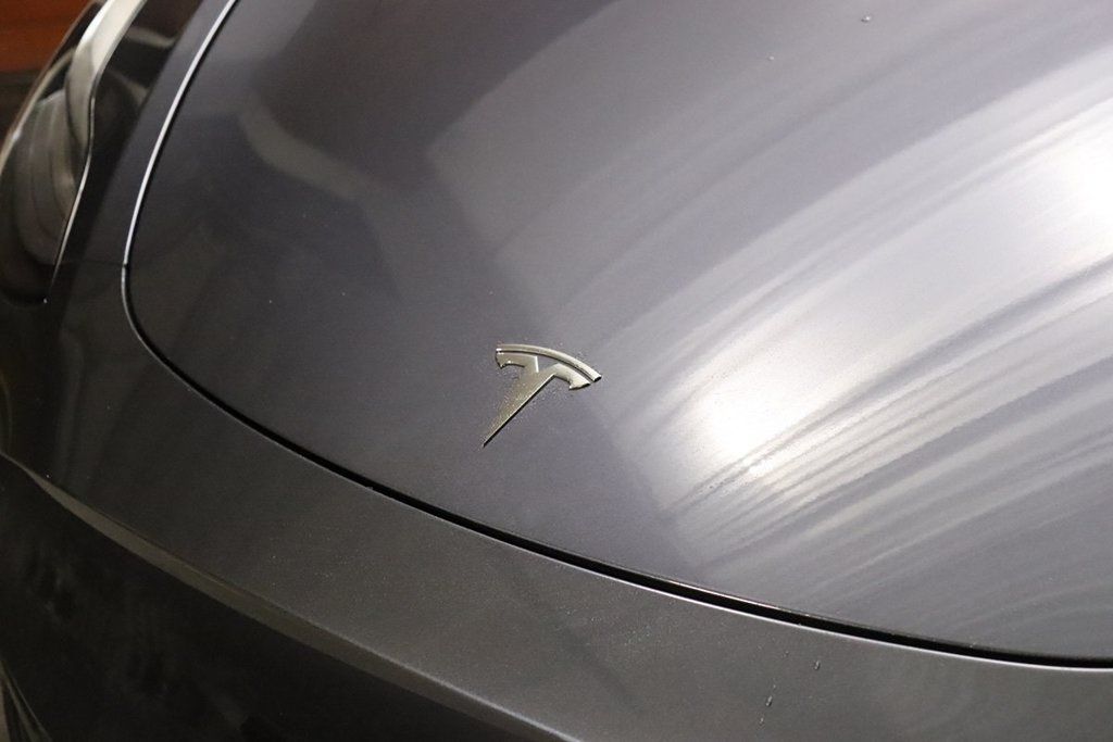 Used 2020 Tesla Model Y Long Range AWD/4WD image 4