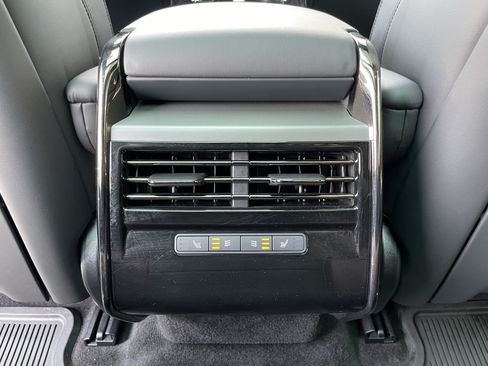 Used 2023 Land Rover Range Rover Sport SE Dynamic AWD/4WD image 26