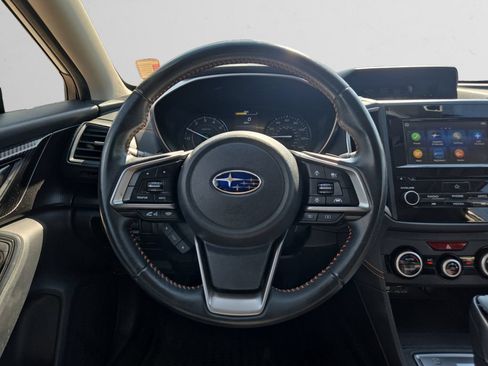 Used 2020 Subaru Crosstrek 2.0i Premium w/ Moonroof Package 2 AWD/4WD image 13