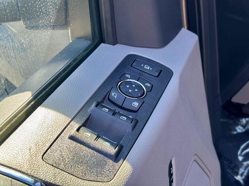 Used 2022 Ford F350 XLT w/ XLT Value Package AWD/4WD image 12