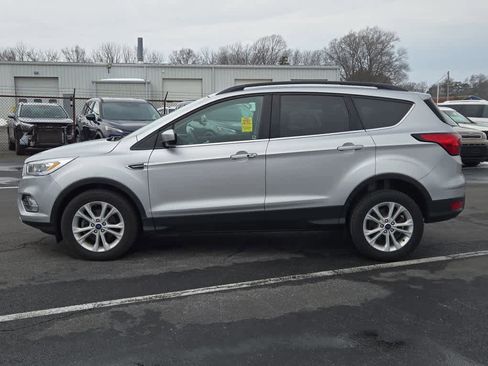 Used 2019 Ford Escape SEL image 5