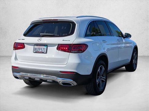 Used 2021 Mercedes-Benz GLC 300 4MATIC image 5