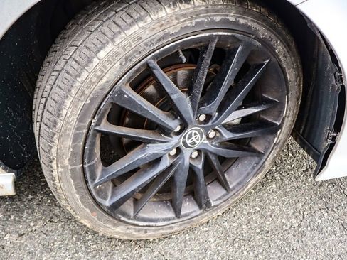 Used 2024 Toyota Camry XSE image 40