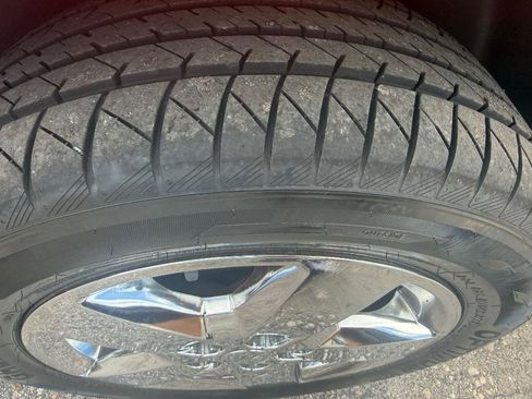 Used 2011 Chevrolet HHR LT FWD image 19
