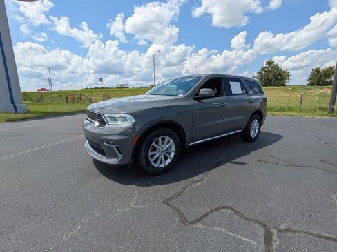 Used 2021 Dodge Durango SXT w/ 3rd Row Seating Group RWD image 8