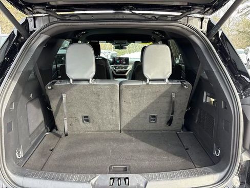 Used 2025 Ford Explorer ST-Line image 14