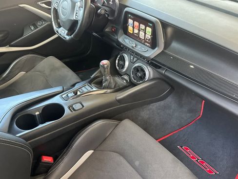 Used 2018 Chevrolet Camaro SS w/ Redline Edition RWD image 15