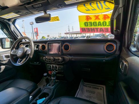 Used 2022 Jeep Gladiator Mojave w/ LED Lighting Group image 30