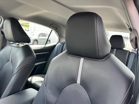 Used 2023 Toyota Camry XSE FWD image 20