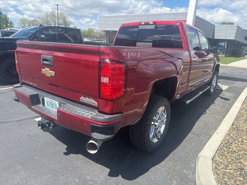 Used 2019 Chevrolet Silverado 2500 High Country w/ Duramax Plus Package AWD/4WD image 3