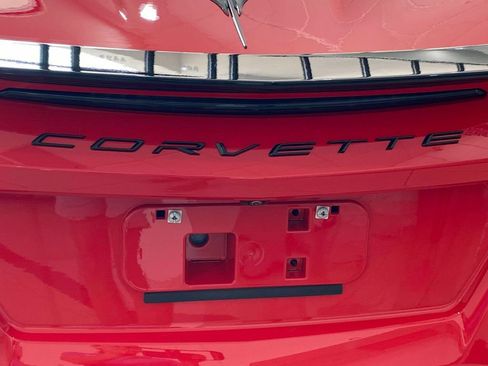 Used 2023 Chevrolet Corvette Stingray Premium Conv w/ Z51 Performance Package RWD image 12