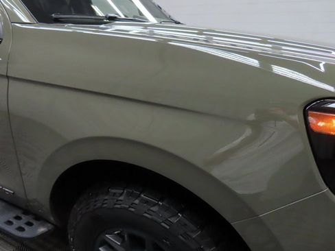 Used 2025 Ford Expedition Tremor image 36