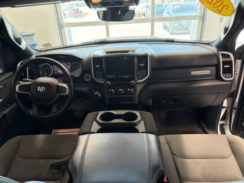 Used 2021 RAM 1500 Big Horn AWD/4WD image 17
