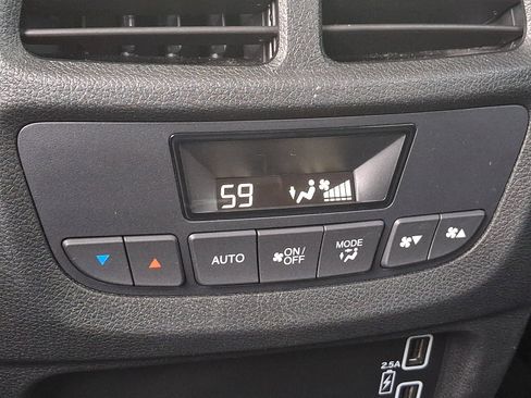 Used 2021 Honda Pilot Special Edition image 12