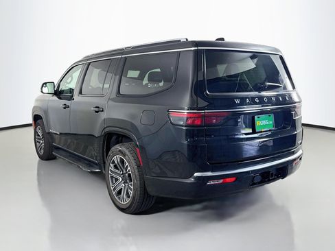 Used 2024 Jeep Wagoneer Series II w/ Flexible Seating Group RWD image 7
