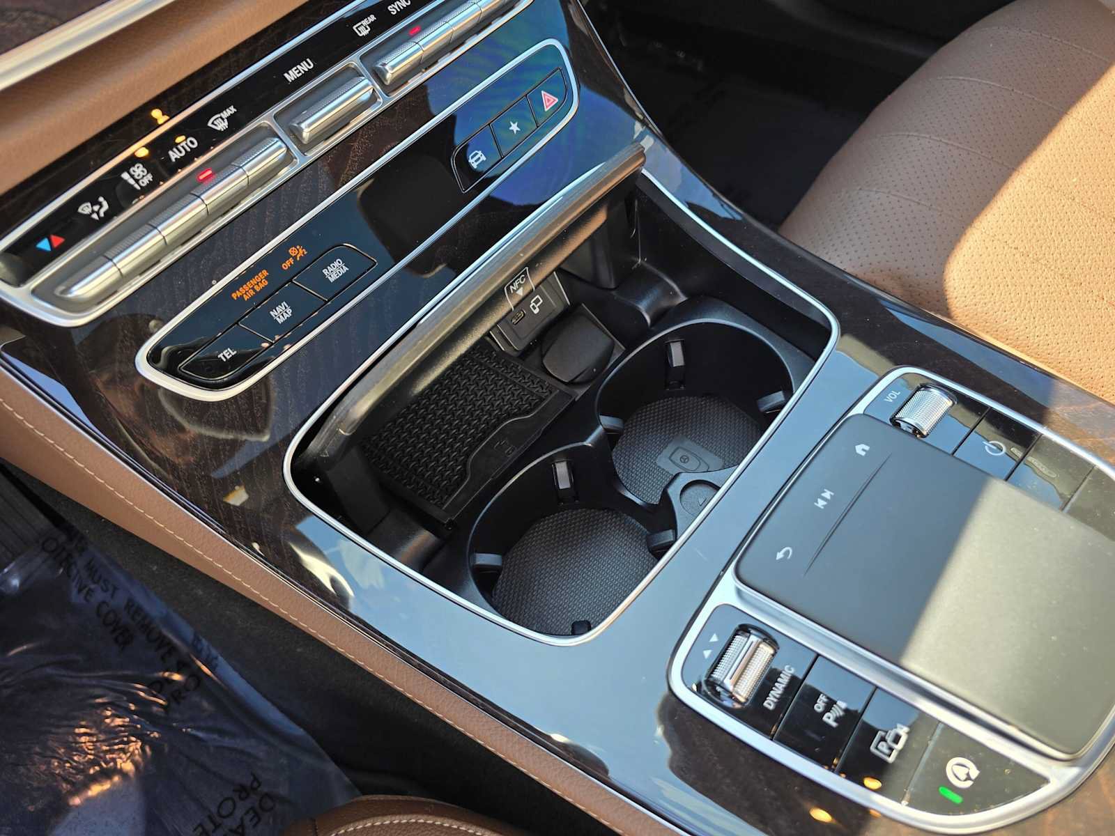 Used 2023 Mercedes-Benz E 350 Sedan image 31