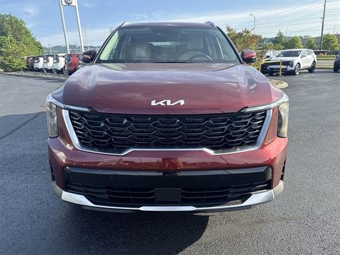 New 2025 Kia Sorento S image 2