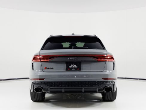 Used 2023 Audi RS Q8 AWD/4WD image 4