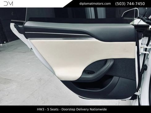 Used 2022 Tesla Model S Plaid AWD/4WD image 25