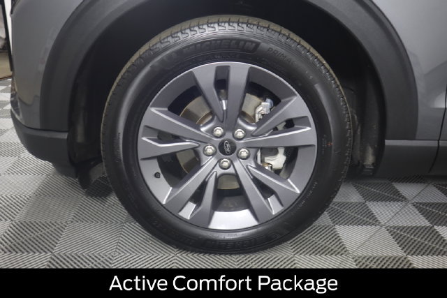Used 2025 Ford Explorer Active w/ Active Comfort Package AWD/4WD image 21
