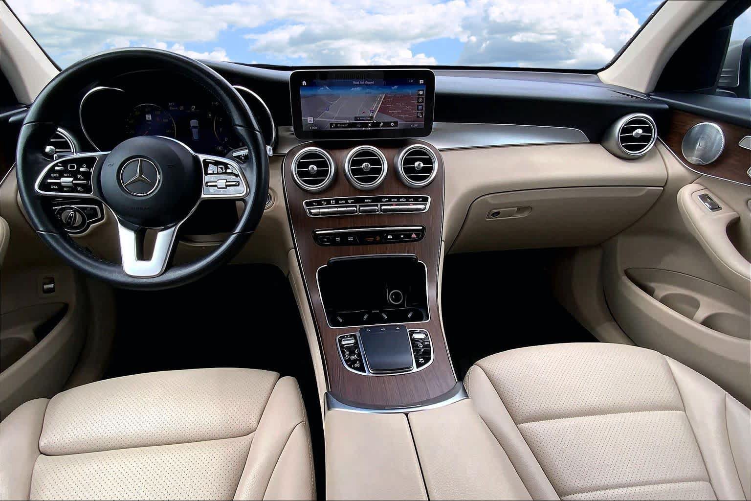 Used 2020 Mercedes-Benz GLC 300 image 10