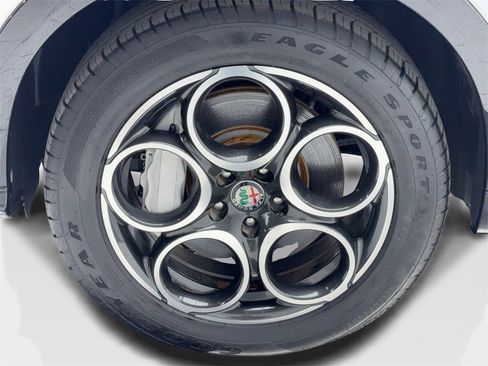 Used 2024 Alfa Romeo Tonale Ti w/ Active Assist Package image 54