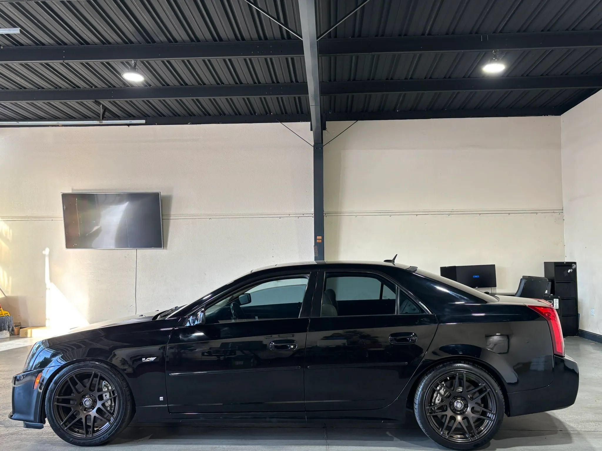 Used 2007 Cadillac CTS V RWD image 7