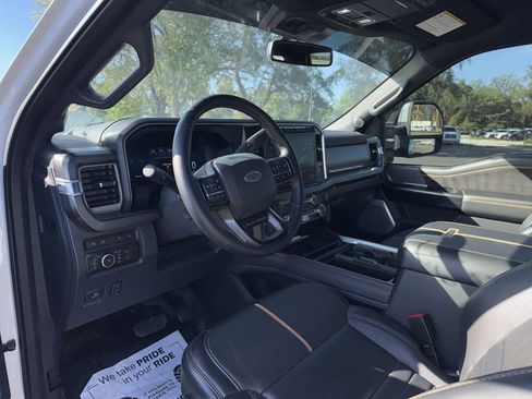 Used 2024 Ford F350 Platinum AWD/4WD image 10