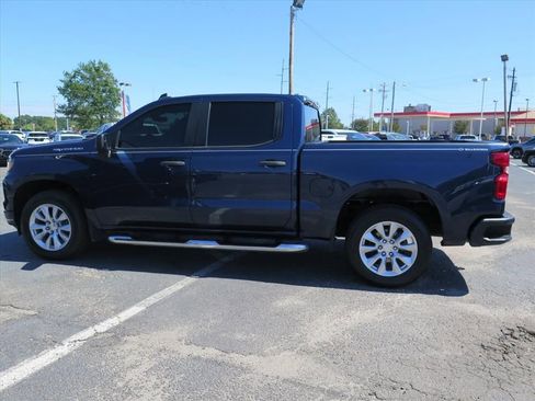 Used 2022 Chevrolet Silverado 1500 Custom image 8