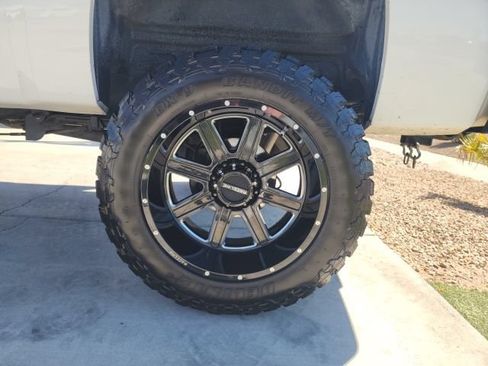 Used 2008 Chevrolet Silverado 2500 LT w/ 2LT Convenience Package RWD image 18