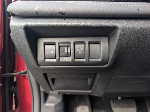 Used 2023 Subaru Outback Limited AWD/4WD image 19