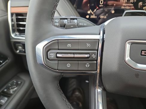 Used 2025 GMC Yukon XL Denali w/ Denali Reserve Package image 20