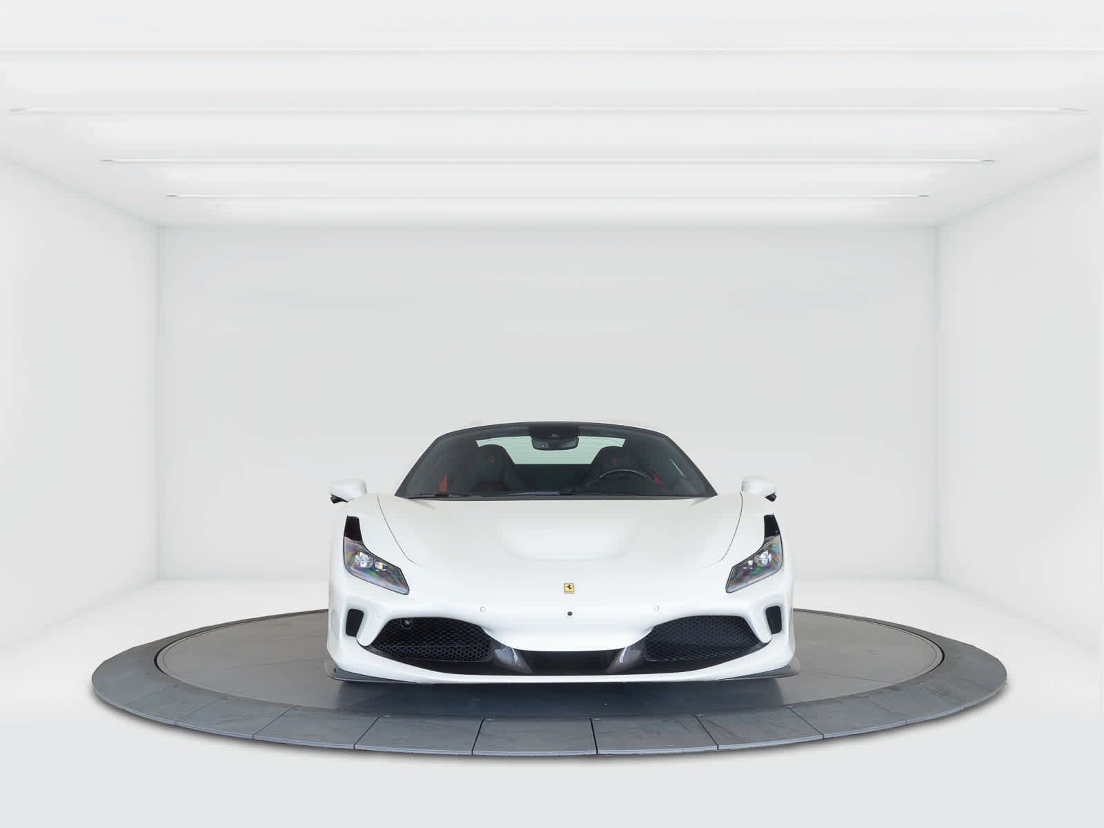 Used 2022 Ferrari F8 Tributo RWD image 8