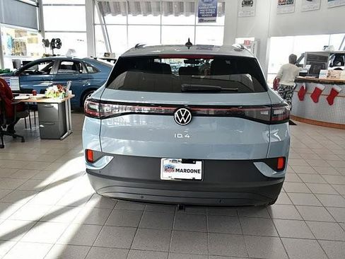 New 2026 Volkswagen ID.4 Pro S image 5