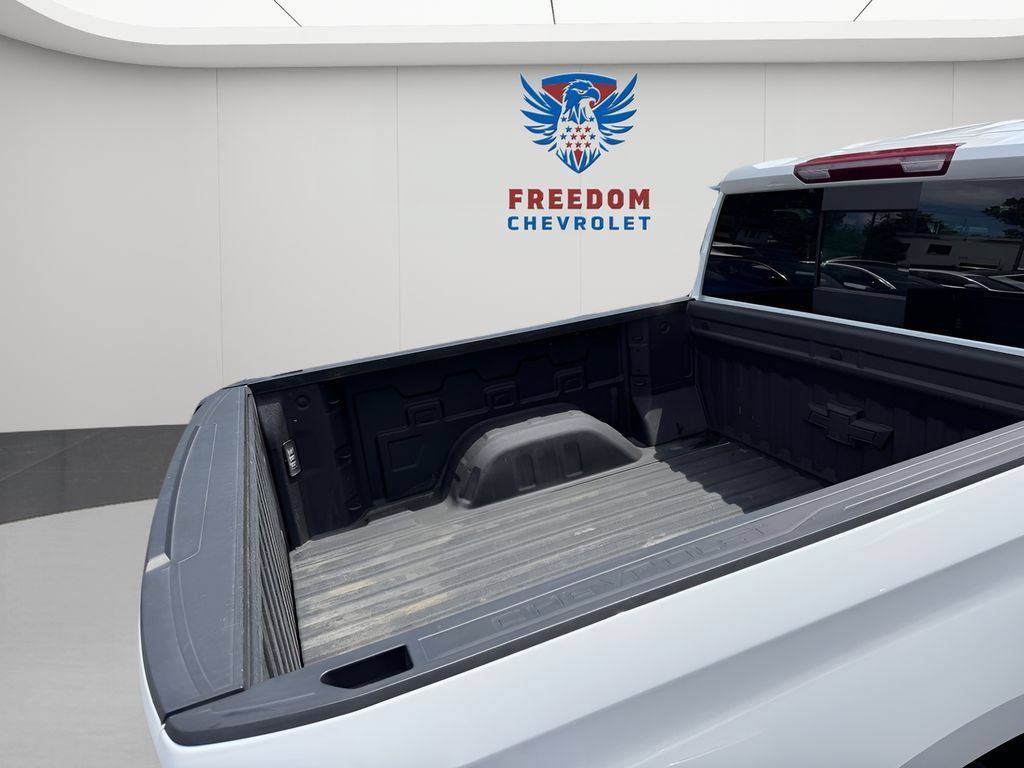 Used 2024 Chevrolet Silverado 1500 RST w/ True North Edition Plus AWD/4WD image 9