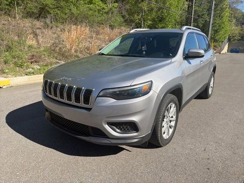 Used 2020 Jeep Cherokee Latitude image 3