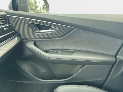New 2026 Audi SQ7 Premium Plus AWD/4WD image 23