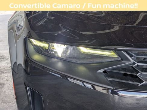 Used 2019 Chevrolet Camaro LT RWD image 10