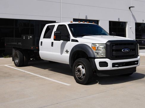 Used 2015 Ford F450 XL w/ Power Equipment Group image 2
